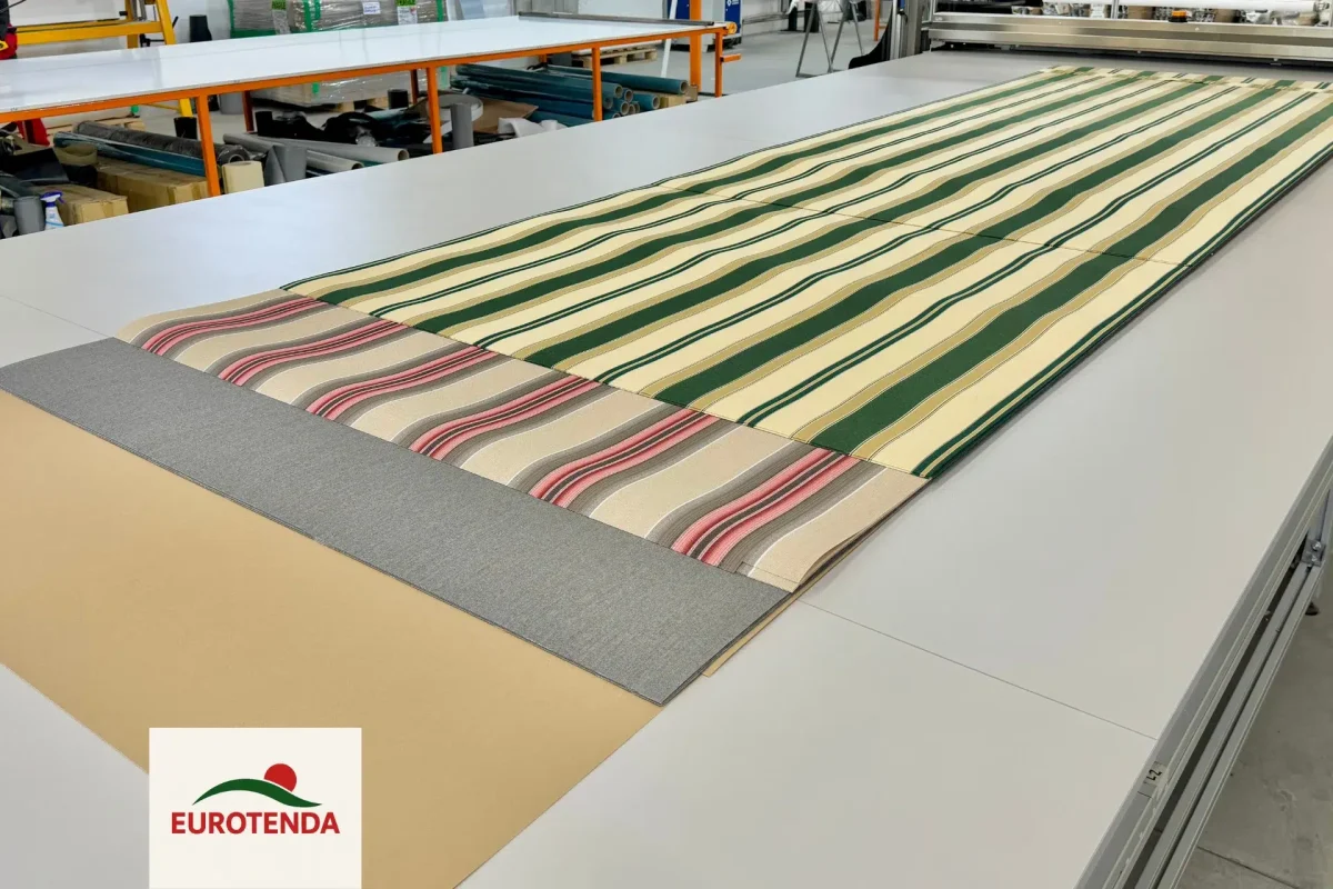 culori si modele materiale impermeabile