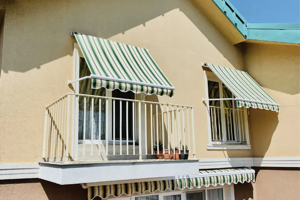 marchize retractabile fereastra
