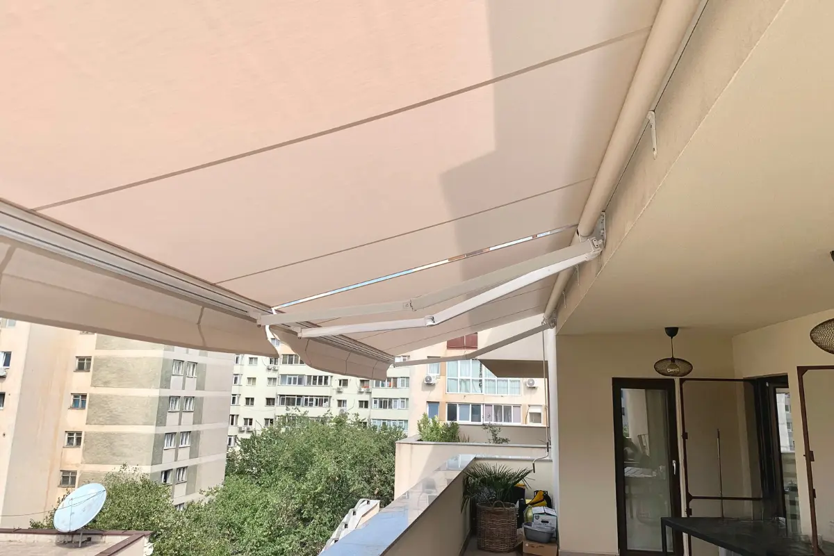 copertina retractabila pentru balcon