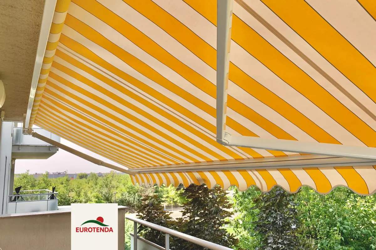 brațe din aluminiu pentru copertină retractabilă deschisă
