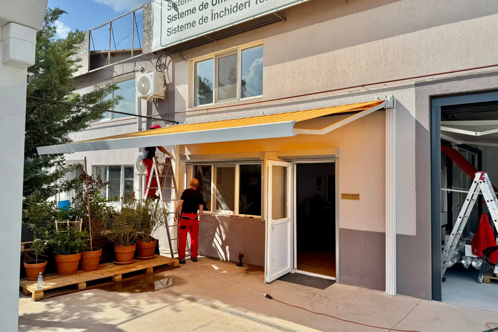 montaj marchiza retractabila-ghid