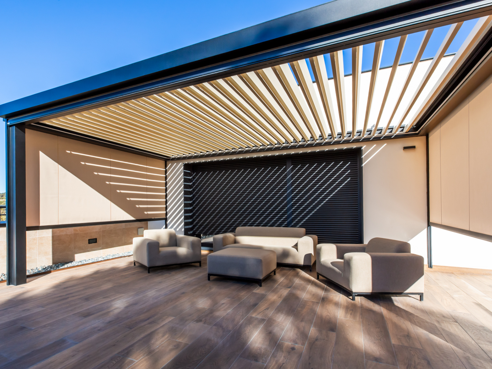 pergola bioclimatica model futura