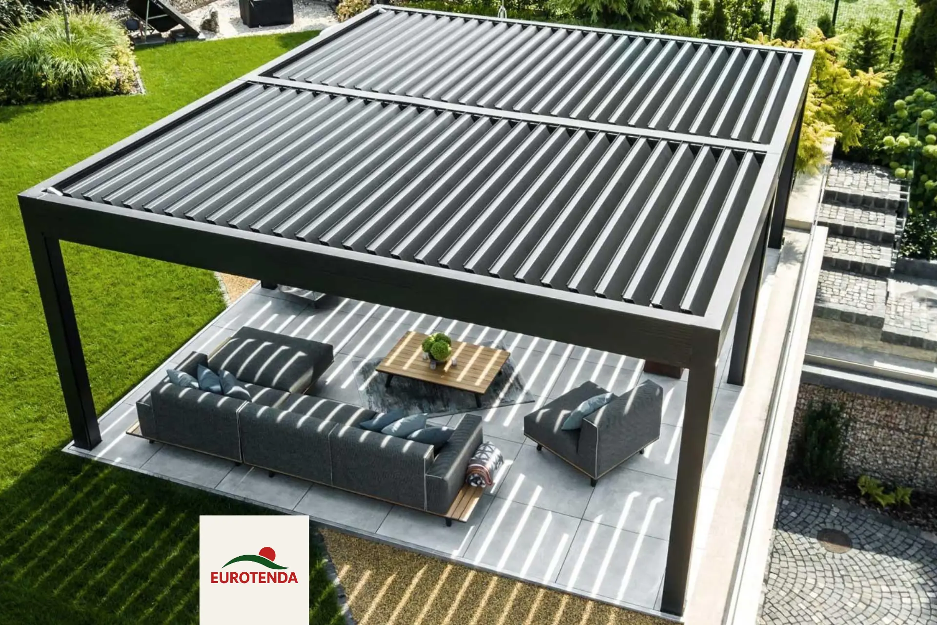 sistem de umbrire cu lamele din aluminiu